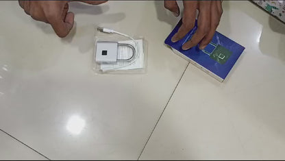 Fingerprint Padlock Rechargeable Keyless Anti-theft Security Smart Door Lock-1 Piece ( Random Colour)